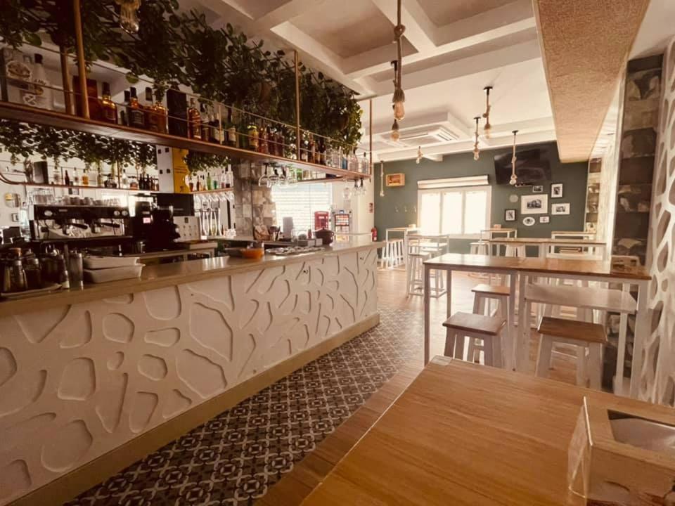 Novo Apartahotel & Restaurante لاس كابيثاس دي سان خوان المظهر الخارجي الصورة